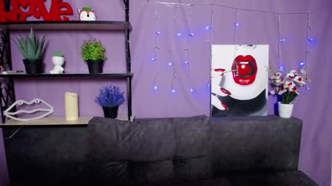 Jess online show from March 11, 7:14 am