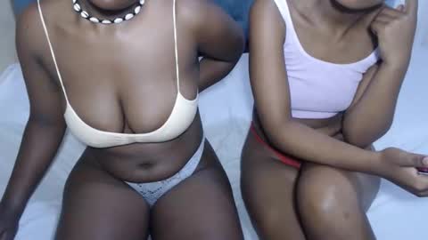 jessyhoneyx online show from December 1, 1:20 pm