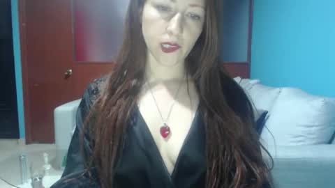 jessy online show from June 9, 8:41 pm