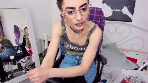 Jessy online show from March 12, 5:28 pm