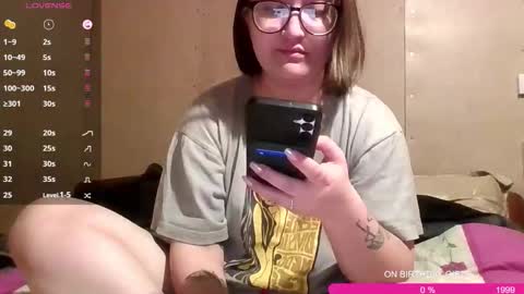 Bye everyone i cant see any reason to stay here wish u luck online show from September 29, 7:40 am