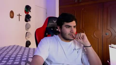 HotBoy online show from January 3, 8:11 pm