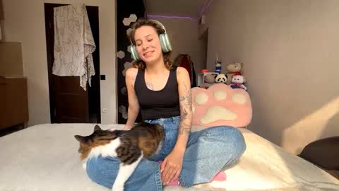 Alby online show from March 11, 1:52 am