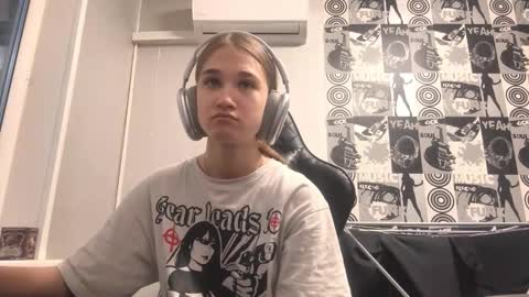 jewelldurham online show from November 30, 1:29 pm