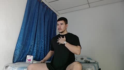 Juan David online show from March 12, 11:20 am