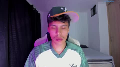 Jeyden Camilo online show from February 14, 1:52 am