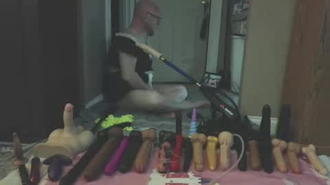 Nasty Cumslut online show from April 14, 5:16 pm