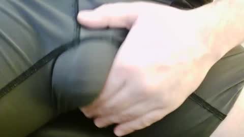 jherm485334 online show from January 16, 6:16 pm