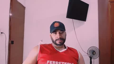 En moreno online show from January 17, 7:18 am