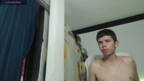 JhoanVelezModel online show from October 24, 2:45 am