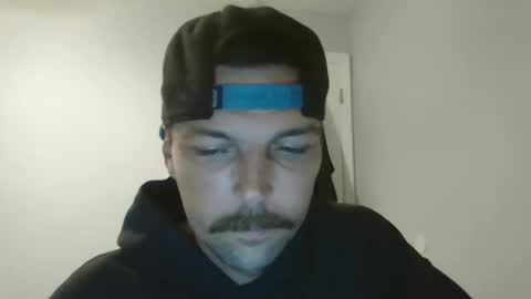 jholls online show from November 7, 2:14 am