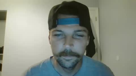 jholls online show from November 15, 3:30 am