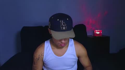 jhon_mendoza_ online show from October 17, 8:40 am