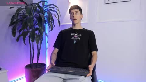 Jhon online show from November 12, 2:03 am