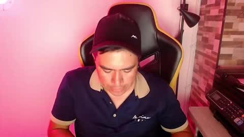 jhonatan_morales_s online show from November 1, 11:37 pm