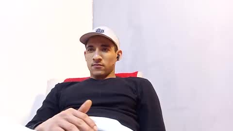 Snapshot of jhonny_thes28 chatting on October 23, 2:46 am jhonny_thes28 online show from October 23, 2:46 am
