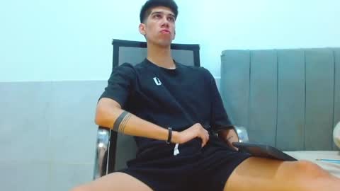 jhony_sex3 online show from May 8, 7:25 am