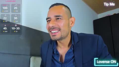 Snapshot of jhonyalzate chatting on October 4, 4:43 am Jhony Alzate online show from October 4, 4:43 am