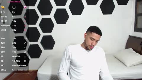 Jhors online show from February 1, 6:10 am