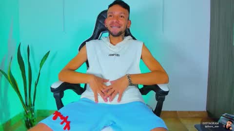 Jhors online show from November 3, 11:39 pm