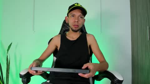 Jhors online show from October 13, 11:51 pm