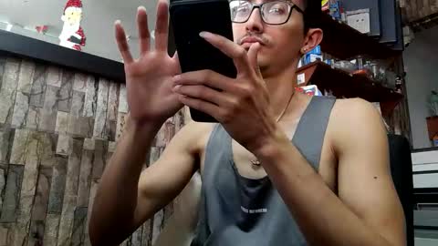 Jhosuamoore  online show from January 6, 6:45 pm