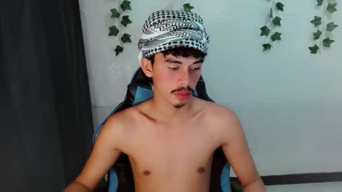 Snapshot of jim_cumxx chatting on September 17, 9:02 am JIMBOY online show from September 17, 9:02 am