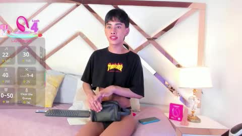 Jim  online show from October 28, 7:59 pm