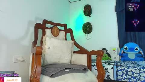 Jimm  Independent Model  online show from October 17, 1:53 am