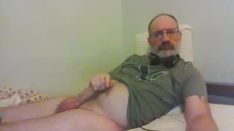 jimmielove2046 online show from April 3, 5:47 am