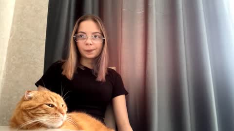 Steff online show from October 18, 7:45 am