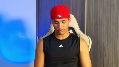 Jimmy Leeh online show from February 2, 5:04 am