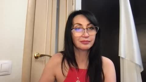 jinaluv online show from May 27, 2:58 pm