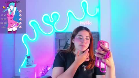 kim online show from November 10, 11:46 am