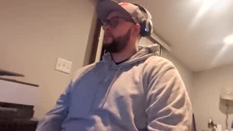 jizzle192 online show from March 15, 4:17 am