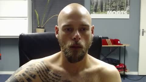 JamesJan van Rebel online show from January 25, 2:37 am