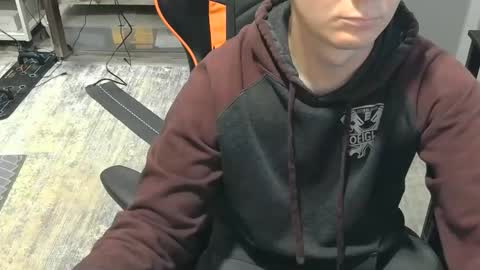 Jake online show from October 24, 7:03 pm