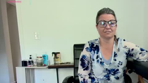 Nicole  Allen online show from June 30, 10:51 pm