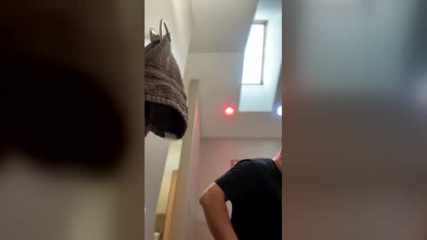 Jimmy online show from January 8, 7:53 pm