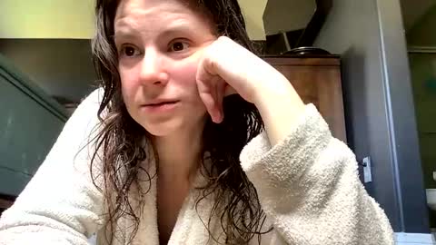 jlynn1997 online show from March 2, 3:52 pm