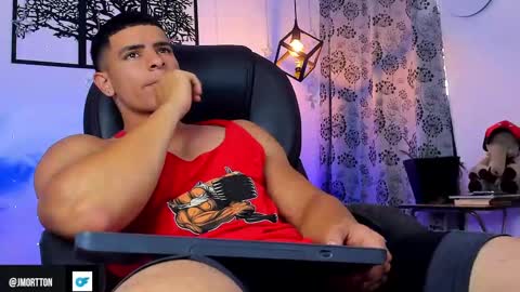 Snapshot of jmortton chatting on March 3, 12:39 pm IGJmortton online show from March 3, 12:39 pm