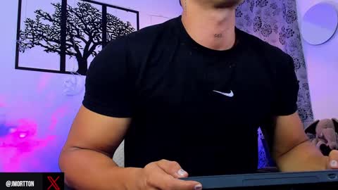 Snapshot of jmortton chatting on March 7, 11:40 am IGJmortton online show from March 7, 11:40 am