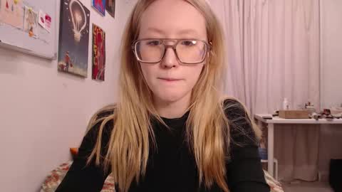 joan_kiss online show from September 19, 12:31 pm