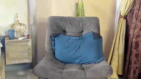 Snapshot of joan_saenz chatting on February 16, 1:14 am JOAN SAENZ online show from February 16, 1:14 am