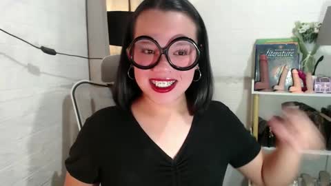 Joana online show from March 7, 4:45 am