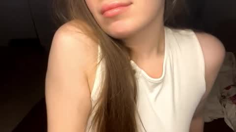 Adel online show from November 17, 8:55 pm