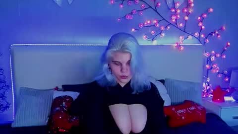 Joann online show from December 15, 8:38 pm