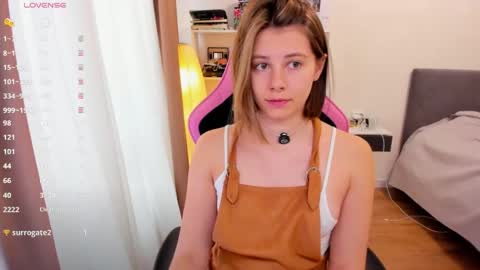  nude photos videos  online show from March 1, 11:47 am