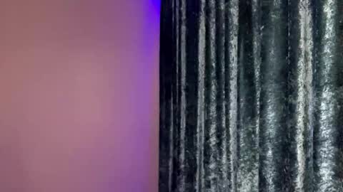 Sarah online show from March 11, 3:59 pm