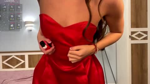 Nicole online show from November 27, 4:31 am